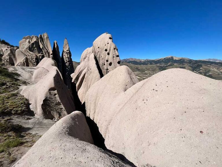 piedras en cerro Buitreras patagonia argentina